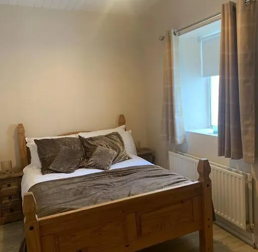 Ballyliffin Quaint Irish Overlooking Malin Coast Clonmany